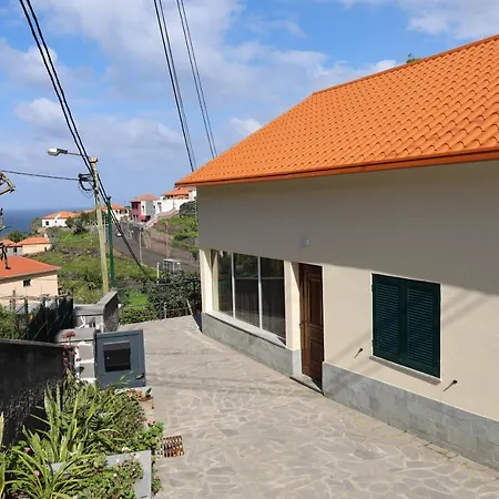 Casa Feiteiras By Analodges * Ponta Delgada (Madeira)