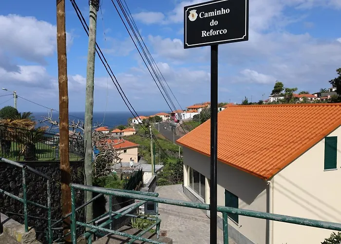 Casa Feiteiras By Analodges * Ponta Delgada (Madeira)