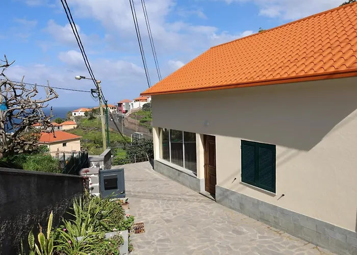 Casa Feiteiras By Analodges * Ponta Delgada (Madeira)