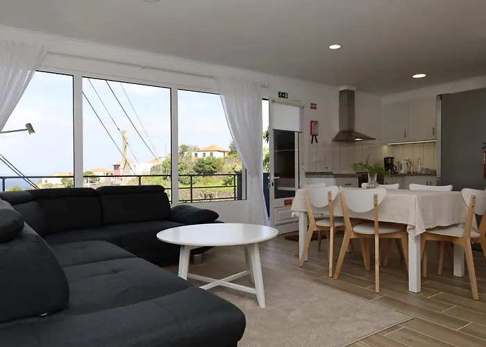 Casa Feiteiras By Analodges * Ponta Delgada (Madeira)