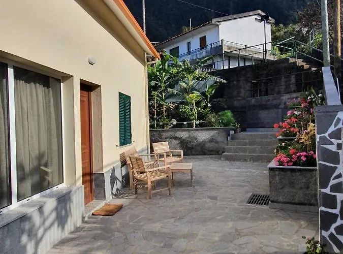 Casa Feiteiras By Analodges Ponta Delgada (Madeira)